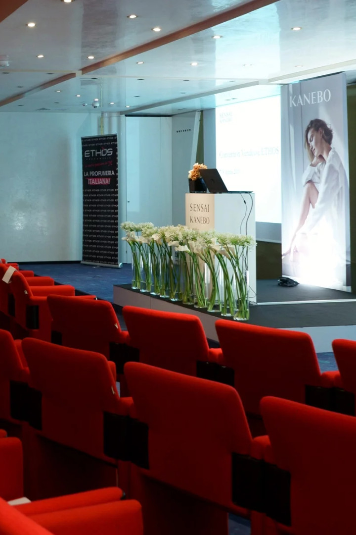 media.Slide-Meeting_05Hotel-Nautico-Riccione