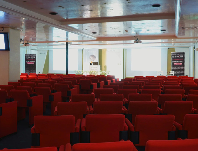 media.Slide-Meeting_03Hotel-Nautico-Riccione
