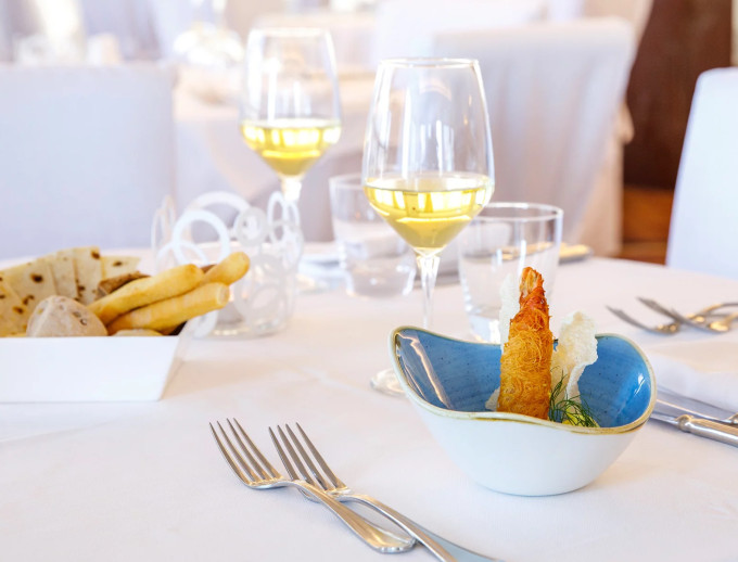 media.Slide-Ristorante_3Hotel-Nautico-Riccione