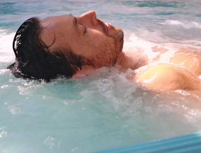 media.Slide-Piscina_10Hotel-Nautico-Riccione