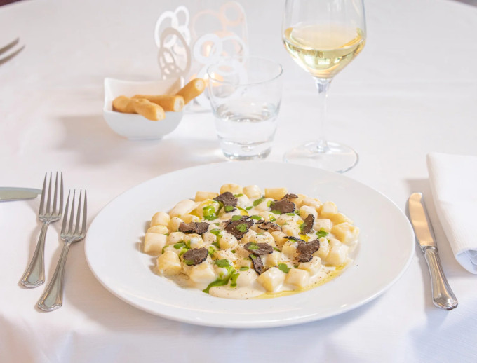 media.Slide-Ristorante_18Hotel-Nautico-Riccione